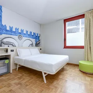 *** Hotel B&B Hotel Verona Itálie